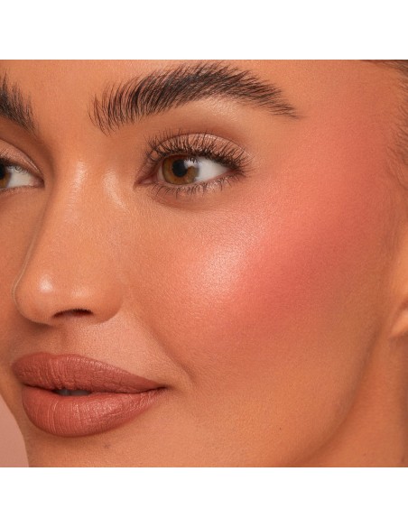 (She's Blushing) Creme & Powder Blush