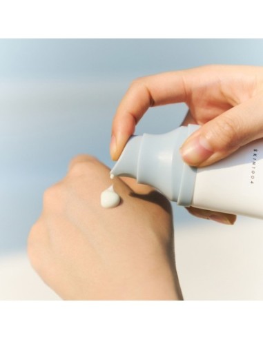 Hyalu-Cica Water-Fit Sun Serum SPF50+ PA++++