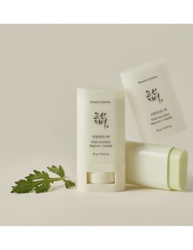 Matte Sun Stick: Mugwort + Camellia SPF50+