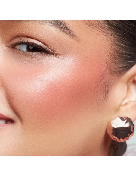 (She's A Doll) Creme & Powder Blush