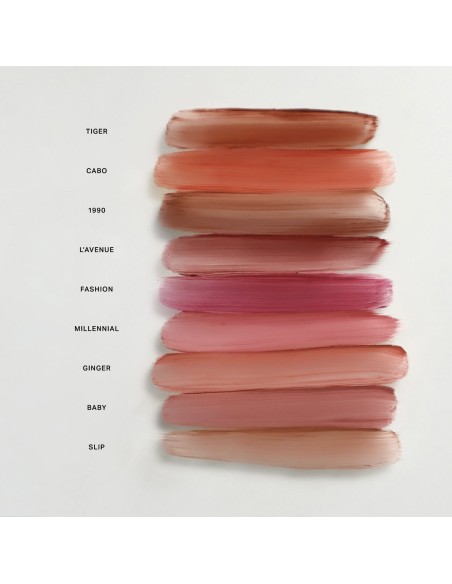 Signature Lip Lightweight Lipstick